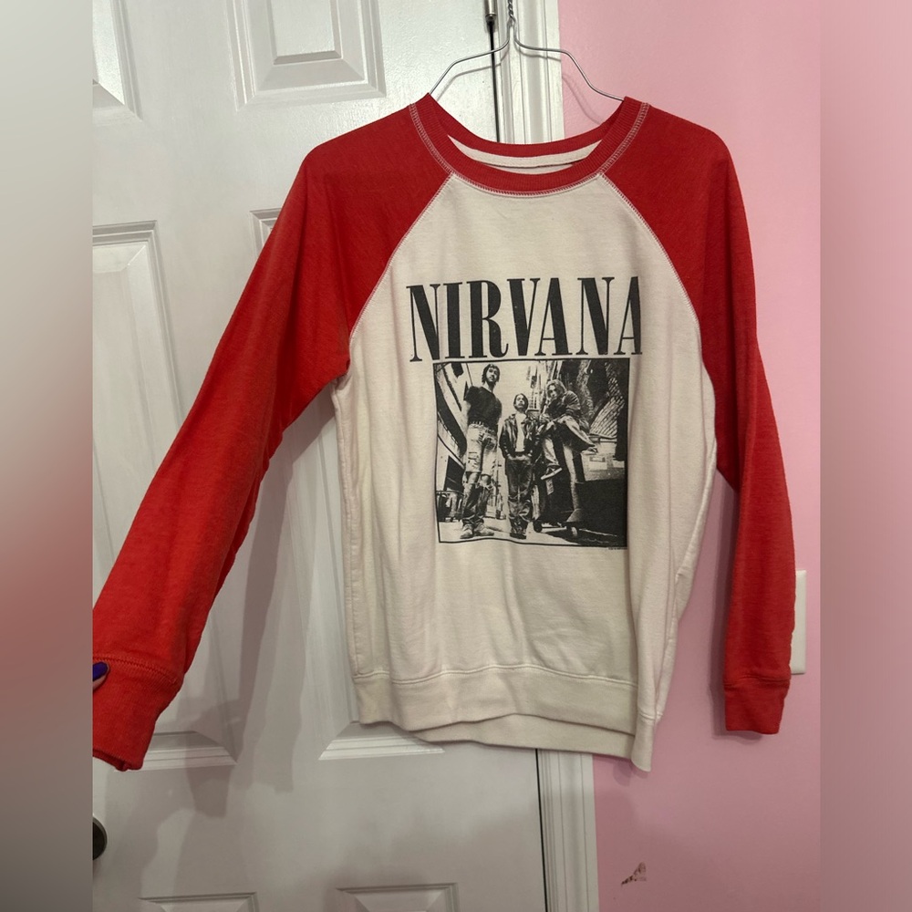 Nirvana sweater